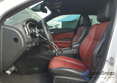 2016 Dodge Charger Sxt z USA, uszkodzony, nr VIN 2C3CDXHG7GH115474